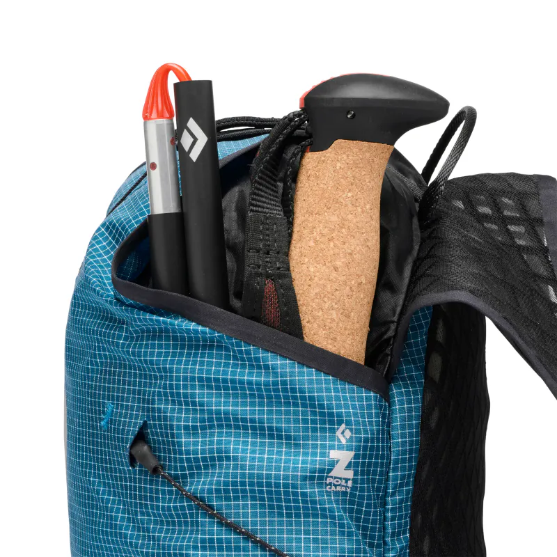 Black Diamond Distance 8 Backpack desert sky